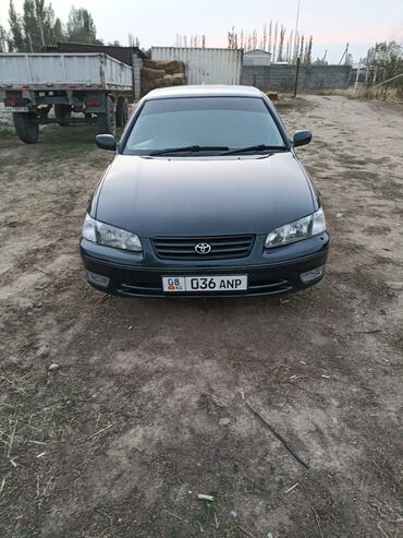 эксклюзивные коврики: Toyota : 2001 г., 2.2 л, Автомат, Бензин, Седан