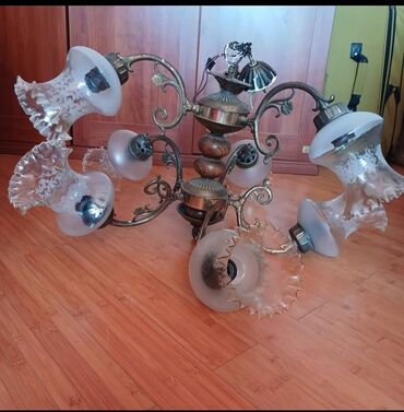 Pərdə və jalüzlər: Çılçıraq, 6 lampa, Metal