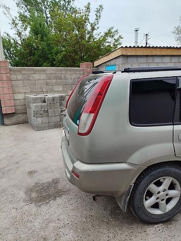 калыб: Nissan X-Trail: 2002 г., 2 л, Автомат, Бензин, Кроссовер — 3