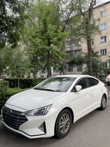 Hyundai: Hyundai Avante: 2019 г., 1.6 л, Вариатор, Бензин, Седан
