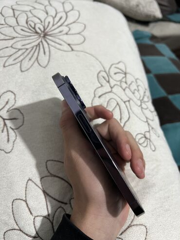 Apple iPhone: IPhone 14 Pro, Б/у, 256 ГБ, Deep Purple, Защитное стекло, Чехол, Кабель, 79 % — 5