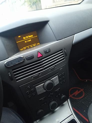 opel astra 1 8: Opel Astra Caravan (UniversaI) – gümüşü rəng Model: Astra H karvan — 10