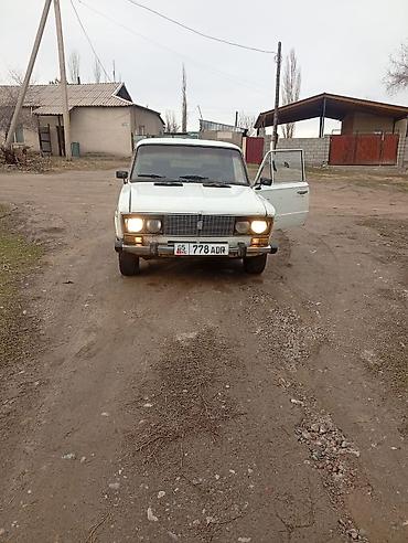 Audi: Audi 100: 1979 г., Седан — 5