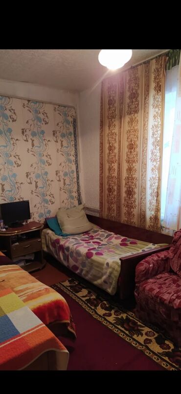 панарама дом: 60 м², 4 комнаты, Парковка, Забор, огорожен