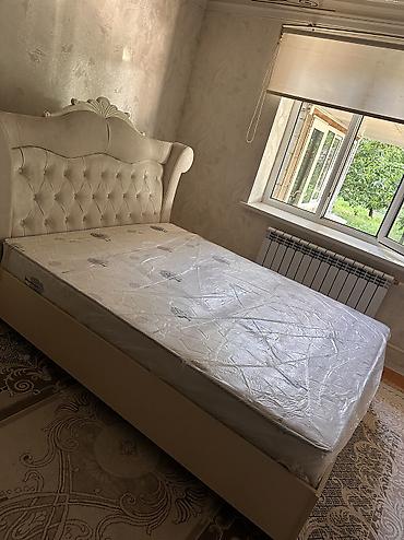 Диваны: Прямой диван, Б/у — 2