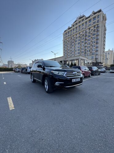 Toyota: Toyota Highlander: 2012 г., 3.5 л, Автомат, Бензин, Внедорожник