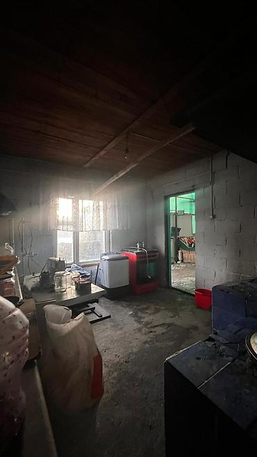 Продажа коттеджей и домов: Ассалам алейкум туугандар Срочно Срочно Срочно бизнеске ылайыктуу үй — 16