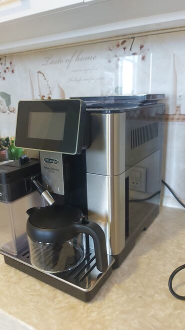 Duxovkalar: Qəhvə maşını Delonghi, Avtomat, Süd qabı ilə, İşlənmiş
