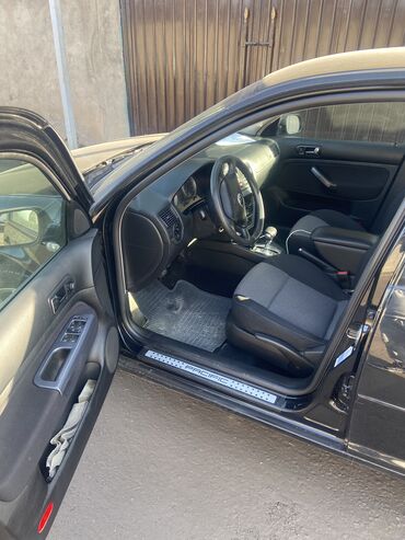 Volkswagen: Volkswagen Golf: 2003 г., 1.6 л, Автомат, Бензин, Хэтчбэк — 7