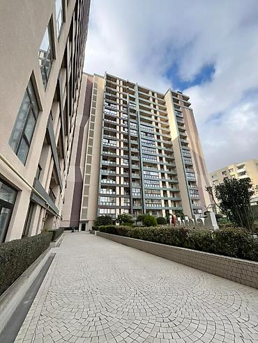 Mənzillər: Elmlər metrosu yaxınlığında, Sokolad Tower yaşayış kompleksində 2 — 2