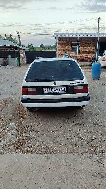 рендер: Volkswagen Passat Variant: 1991 г., 1.8 л, Механика, Бензин, Универсал — 4