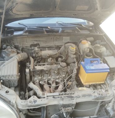 полироль авто: Бензиновый мотор Daewoo 2011 г., 1.5 л, Б/у
