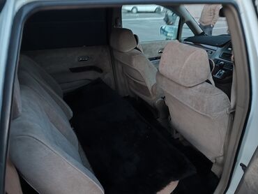 Honda: Honda Odyssey: 2001 г., 2.3 л, Автомат, Газ, Минивэн at lalafo.kg — 14 Honda: Honda Odyssey: 2001 г., 2.3 л, Автомат, Газ, Минивэн — 14