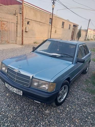 mercedes w202 arxa stop: Mercedes-Benz 190 (W201): 1.8 l | 1990 il Sedan — 1