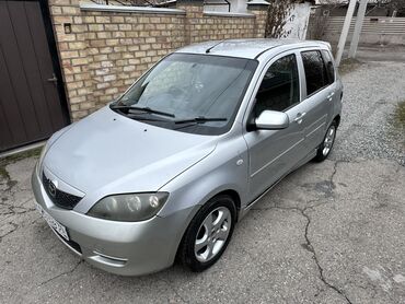 Mazda: Mazda Demio: 2003 г., 1.5 л, Автомат, Бензин, Универсал