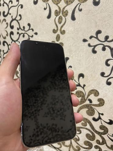 google pixel 1: Apple iPhone Pro в белом цвете. Смартфон с фирменным корпусом с — 2
