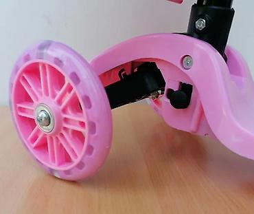 Trotineti, skejtbordovi i hoverbordovi: Dečiji trotinet sa integrisanim koferom u roze boji, idealan za — 12