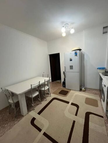 купить квартиру в 12 микрорайоне бишкек: 1 комната, 35 м², 106 серия, 1 этаж, Косметический ремонт