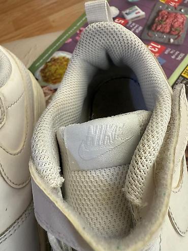 Uşaq dünyası: Rəng - Ağ Krossovkalar, Nike, Ölçü: 33, Uniseks — 4