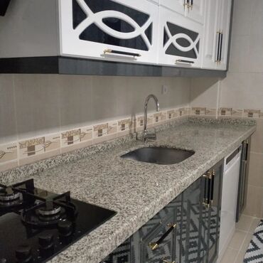 Sifarişlə mətbəx mebeli: Sifarişlə mətbəx dəsti, Özü çəkən petlələr, Mat laminat, Kredit yoxdur, Pulsuz çatdırılma — 5