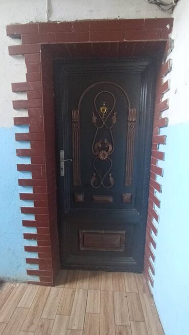 Köhnə tikili: Şamaxı, 4 otaqlı, Köhnə tikili, 80 kv. m