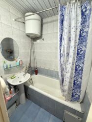 Продажа квартир: 3 комнаты, 61 м², 105 серия, 3 этаж, Косметический ремонт — 11