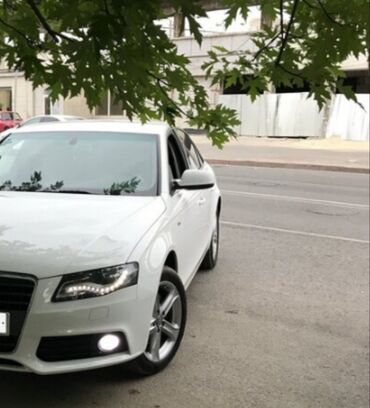 коробка на цивик: Audi A4: 2011 г., Автомат, Седан