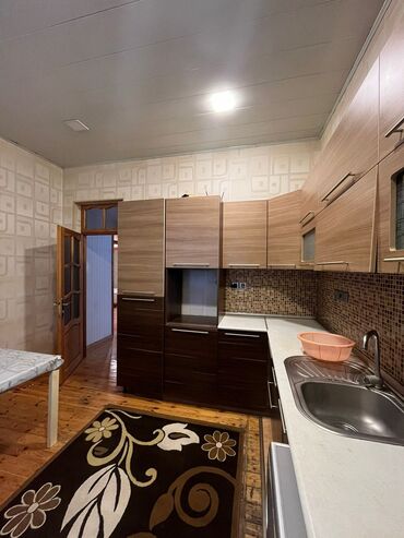 Bağ evlərinin kirayəsi: 1 kv. m, 3 otaqlı — 6