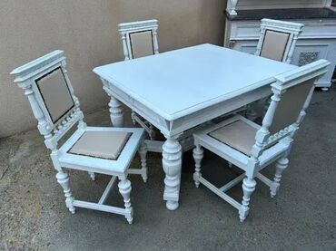 Stilske garniture: Stari stilski trpezarijski sto i 4 stolice ALT DEUTSCH 🕰️ Komplet — 4