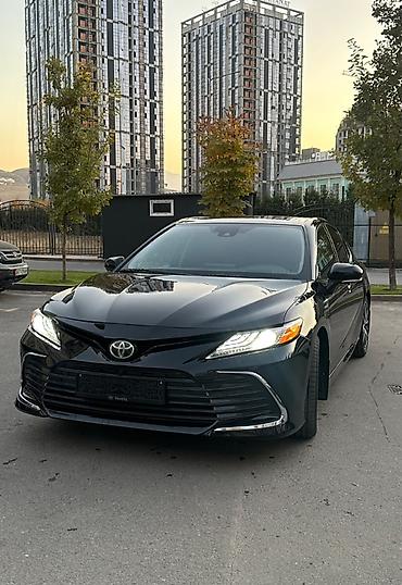 запчасти на камри 30: Toyota Camry: 2021 г., 2.5 л, Вариатор, Гибрид, Седан — 1
