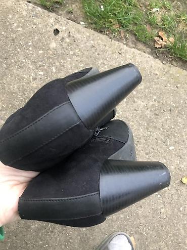 Ostale cipele: Brojevi 39,40 — 13