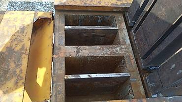 Другое оборудование для производства стройматериалов: Гидравлический вибропресс-станок для производства бетонных блоков — 9