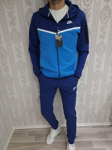 Trenerke: Top Ponuda . NIKE TECH FLEECE TRENERKE Cena 4400 dinara Veličine S M — 6