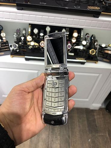 Vertu Ayxta Silver Orginal islenmis ideal veziyyetde barter var — 2