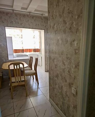 Продажа квартир: 3 комнаты, 60 м², Достук мкр 105 серия, 2 этаж, Евроремонт — 3