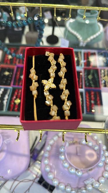 Bilərziklər: Bilərzik — 2