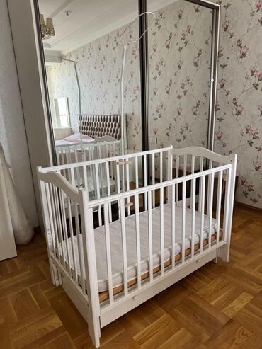 двухъярусные угловые кровати: Для девочки и мальчика, Колыбель
