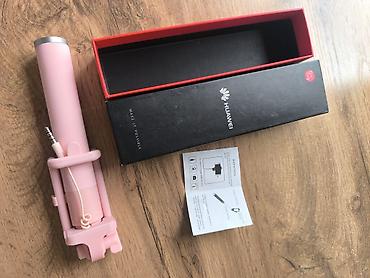 селфи палка: Проводной селфи‑монопод Huawei (розовый) - Компактная складная — 2