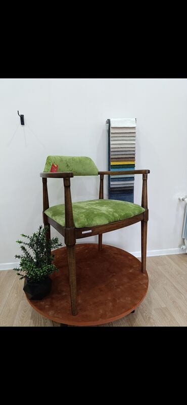 Stullar: Qonaq otağı üçün, Yeni, Qatlanmayan, Stul — 12