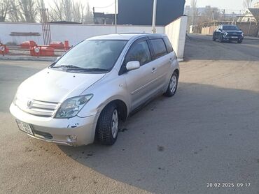 тойота лэнд крузер: Toyota ist: 2002 г., 1.5 л, Автомат, Бензин, Хэтчбэк