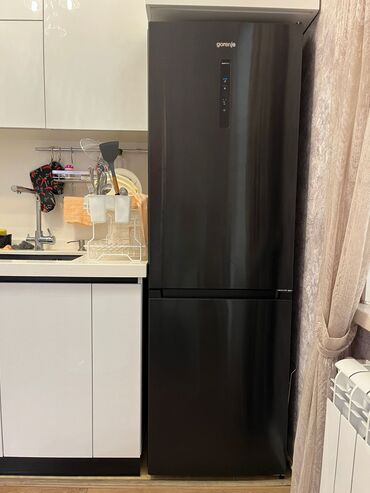xaladelnik: 2 qapılı Gorenje Soyuducu Satılır, rəng - Qara