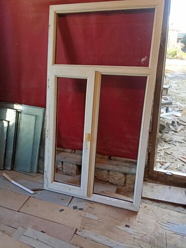 qapi setkasi: İşlənmiş İkiqat şüşə paketi Plastik pəncərə, Еni: 130 sm, Uzunluğu: 160 sm