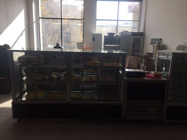 Sex, zavod və fabriklər: Nəsimi rayonu,28may metrosunun yaxınlığında, 1 otağlı 50 kv.m sahəsi — 4