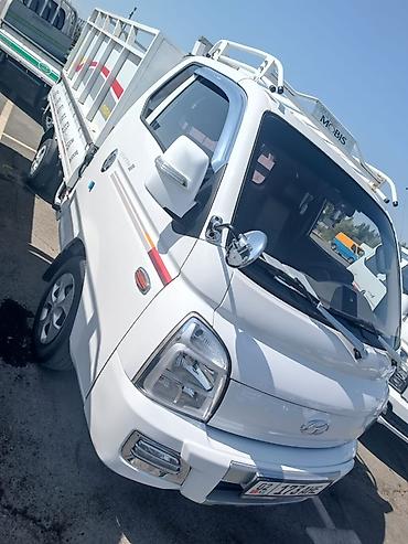 Жеңил жүк ташуучу унаа, Hyundai, Стандарт, 2 т, Колдонулган — 5