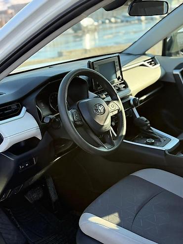 Toyota: Toyota RAV4: 2021 г., 2.5 л, Автомат, Гибрид, Кроссовер — 10