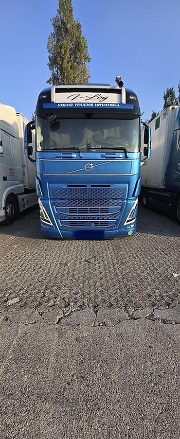 куплю вольва тягач мега: Тягач, Volvo, 2022 г., Холодильник, рефрижератор — 1