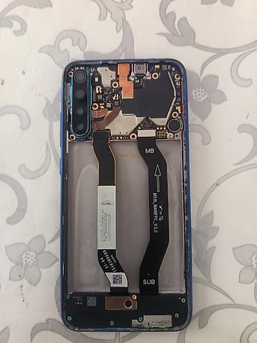 telefon və planşet ucun uzluklər: Yalnız barter var oda iphonə 8 sadə ilə 64 gb olsa yaxşı olar lazım — 1