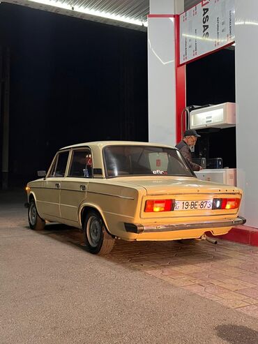 4 qapi niva: Model: VAZ 2106 (klassik sedan) Kuzov: bej rəng, 4 qapılı, xrom dekor lalafo.az -da 4 qapi niva: Model: VAZ 2106 (klassik sedan) Kuzov: bej rəng, 4 qapılı, xrom dekor