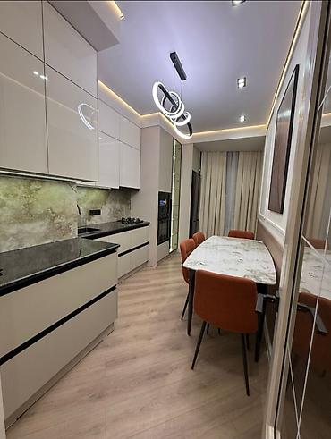 brk group: 3 комнаты, 84 м², Элитка, 8 этаж, Дизайнерский ремонт — 2