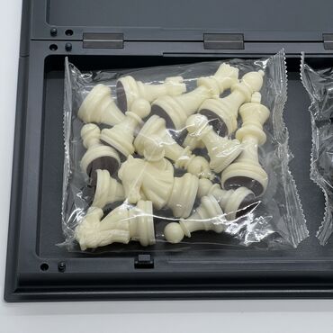 Шахматы: Шахматы магнитные. Магнитный классический шахматный набор среднего — 14